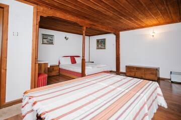 Фото номера Номер-студио с видом на сад Гостевой дом Kodjamanova House г. Жеравна 8