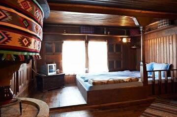 Фото номера Двухместный номер «Комфорт» с 1 кроватью Гостевой дом The House with the Vine Guest House г. Жеравна 6