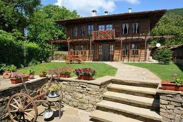 Фотографии Гостевой дом Kenara Guest House г. Жеравна (Болгария) №1 Фото Гостевой дом Kenara Guest House г. Жеравна 1